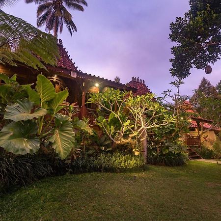 Villa Be Bali Hut Farm Stay Убуд Экстерьер фото